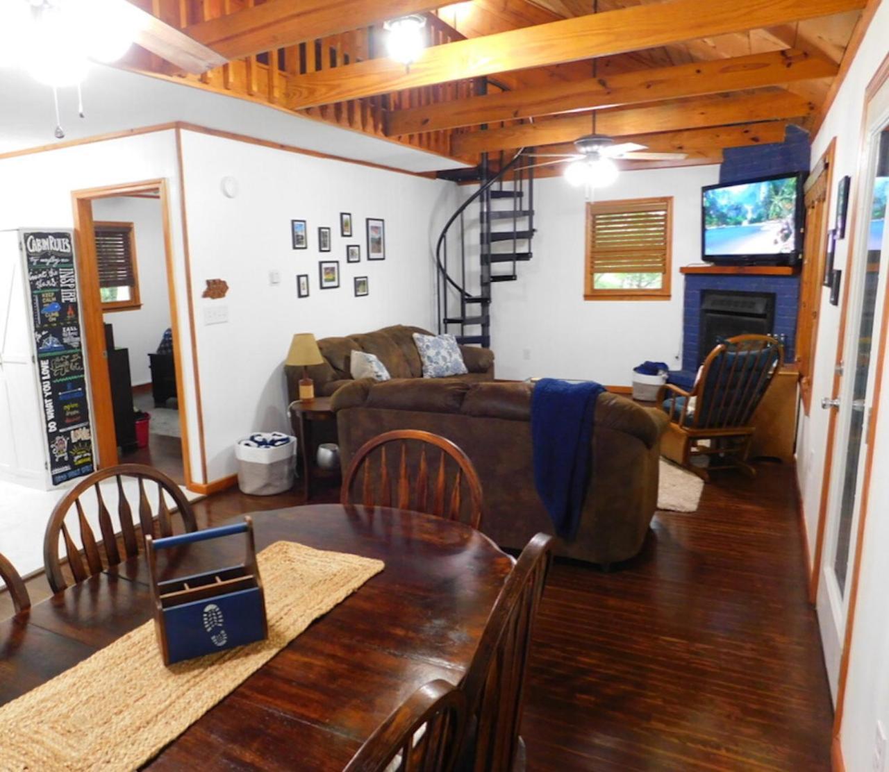 Trailseeker Cabin W King Bed Hot Tub At Red River Gorge Natural Bridge Stanton Exterior photo